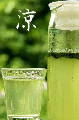 夏の緑茶　お勧め冷茶と冷茶用ポット　お茶の千代乃園